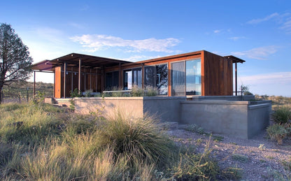 Luxury Two-Story Prefabricated Modular Villa | 2-Bedroom Customizable Shipping Container House | Modern Multi-Unit Expandable Living & Commercial Space - 810 sq.ft
