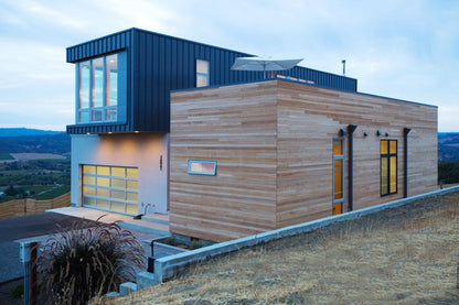 Luxury Two-Story Prefabricated Modular House | Modern Expandable Container Villa for Eco-Resort & Tiny Living | Heavy-Duty Galvanized Steel Framework - Customizable 20ft/40ft